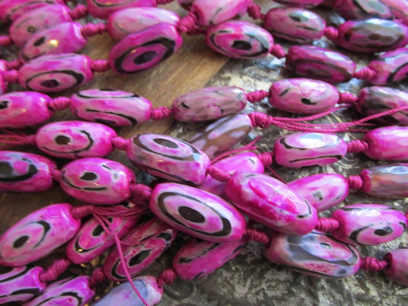 (image for) Pink Hand painted agate beads #1592